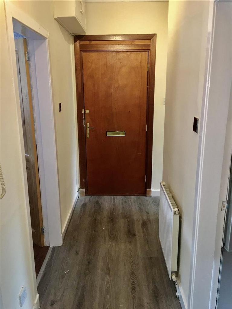 Earl Street, Glasgow  hall.jpg
