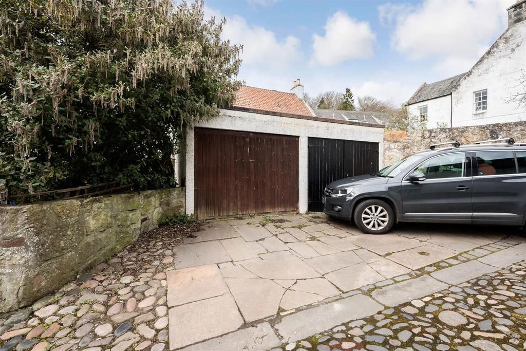 Witchentree Cottage, Culross.jpg