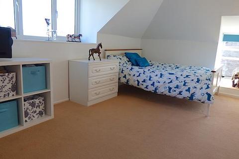 Powhillock, 1 Hunter Street, Auchterarder, PH3 1PA