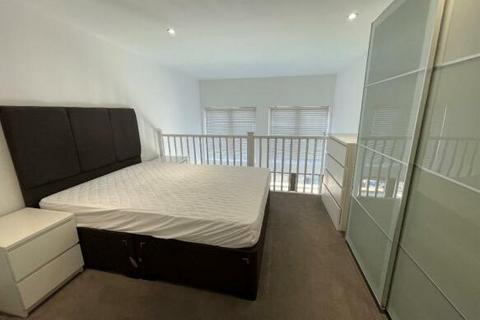 1 bedroom penthouse to rent, Derngate Lofts, Northampton NN1