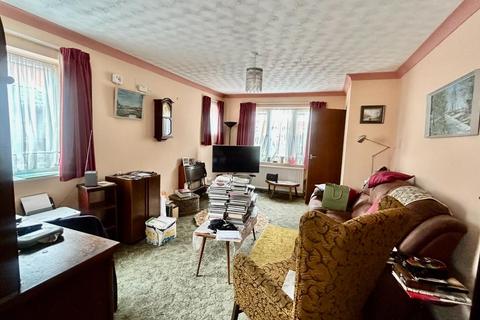 56 Norton Road, Northampton, NN2 7TN