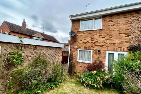 56 Norton Road, Northampton, NN2 7TN
