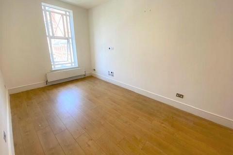 3 bedroom apartment to rent, 20-22 St. Giles Street, Northampton NN1