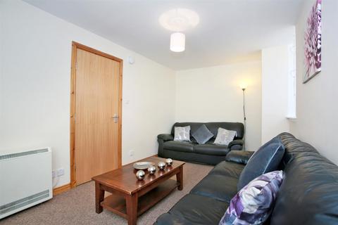 22b Adelphi, Aberdeen, AB11 5BL