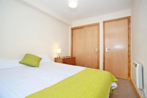 22b Adelphi, Aberdeen, AB11 5BL