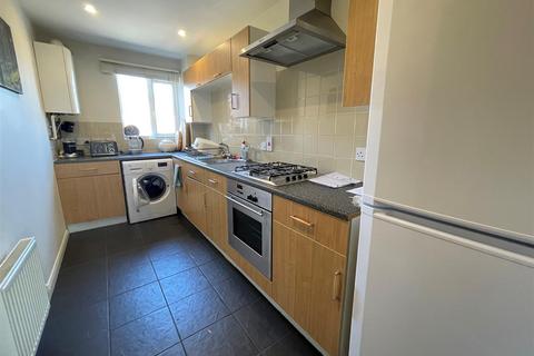 53 Balfour Close, Northampton, NN2 6LL