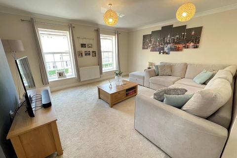 45 Finney Drive, Grange Park, Northampton, NN4 5DT