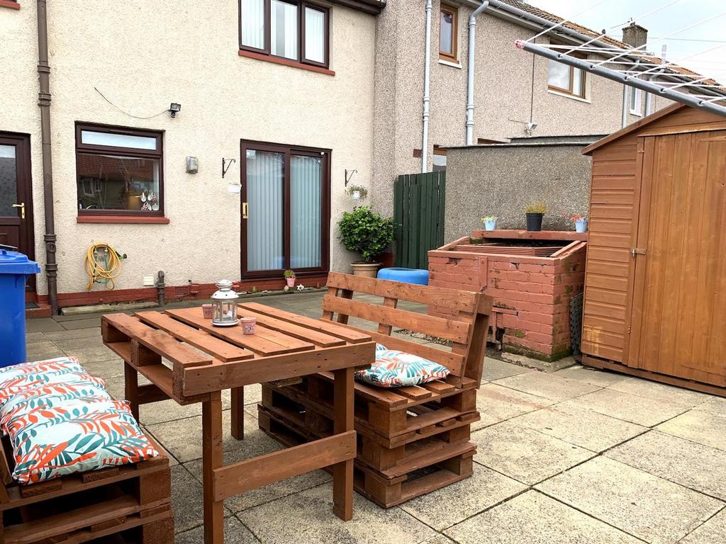 Tyndrum Place, Kirkcaldy Patio Area