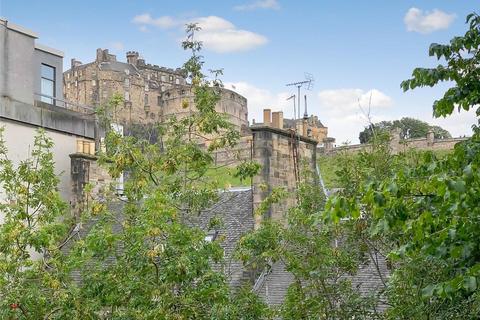 1/1 Heriot Bridge, Edinburgh, EH1 2HR