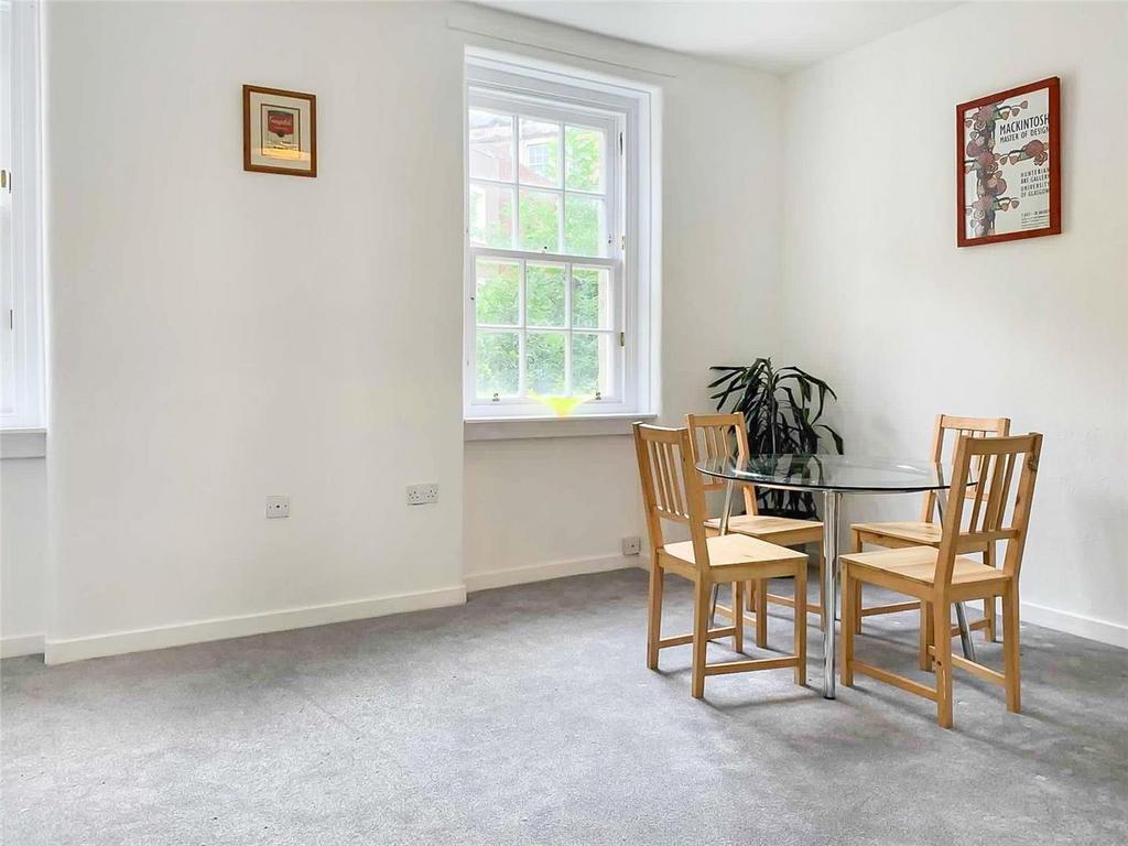 Heriot Bridge Edinburgh dining area dp 21902913 la