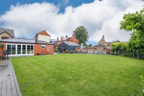 5 bedroom semi-detached house for sale, The Green, Northampton NN6