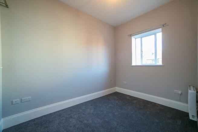 85049 flat1college IMG 04 0000 max 656x437.jpg