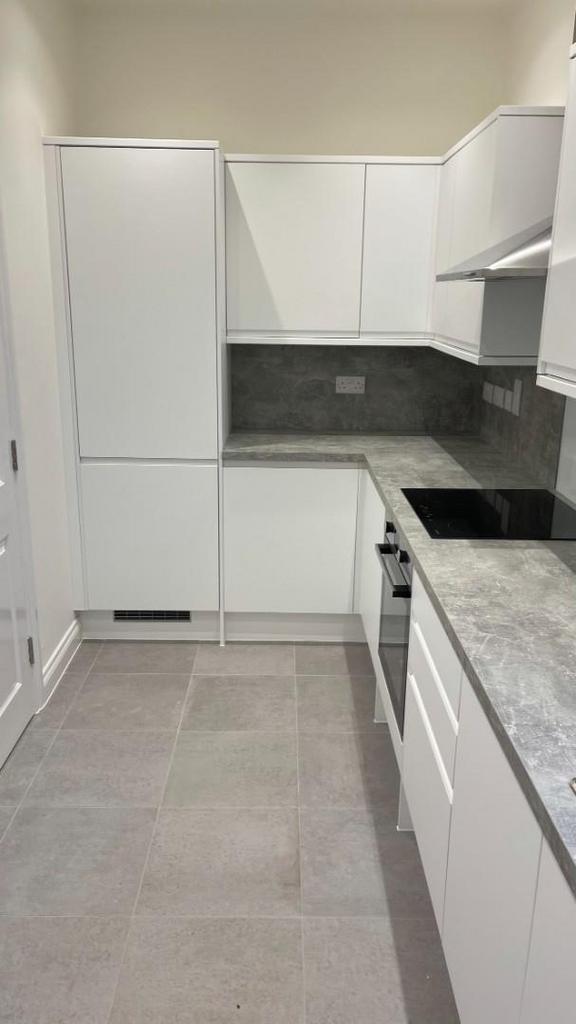Kitchen 1.JPEG