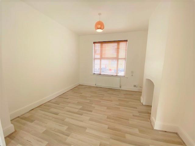 19 Queens Road 5.jpg