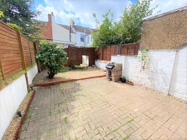 19 Queens Road 11.jpg