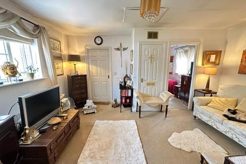 67 Ashmead, Little Billing, Northampton, NN3 9JQ