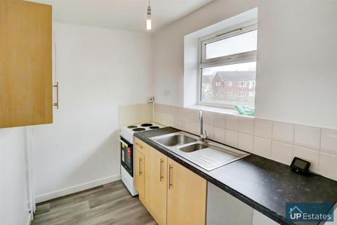 30a Tudor Road, Nuneaton, CV10 9EH