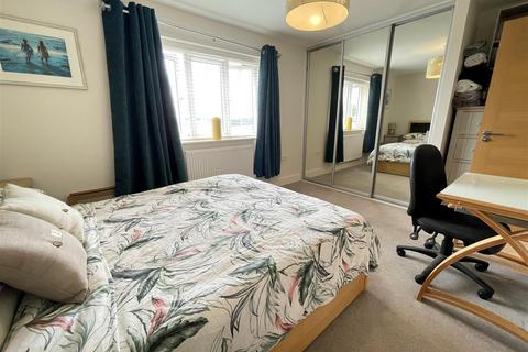 34 Buxton Way, Boughton, Northampton, NN2 8GD