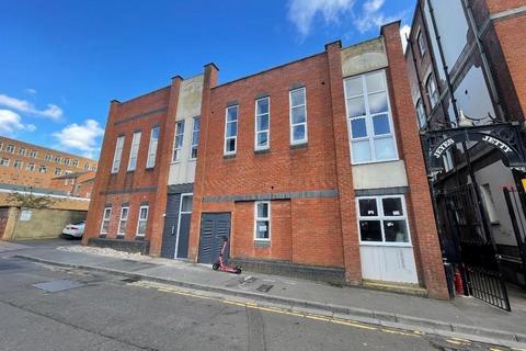2 bedroom apartment to rent, College Street, NN1 2DH NN1