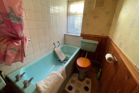 47 Thirlestane Road, Northampton, NN4 8HD