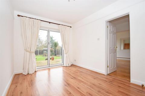 3 bedroom detached house for sale, Shelton Road, Shrewsbury