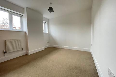 1 bedroom apartment for sale, Artizan Road, Northampton NN1