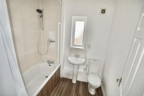 22 Brook View, Grange Park, Northampton, NN4 5DR