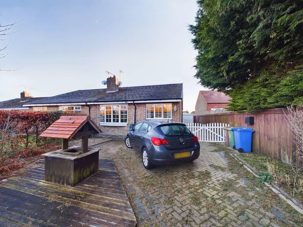 Southsea Way, Flamborough 2 bed semidetached bungalow for sale £220,000