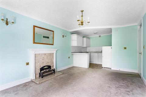 1 bedroom retirement property for sale, Beatrice Lodge, Oxted