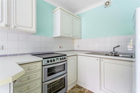 1 bedroom retirement property for sale, Beatrice Lodge, Oxted