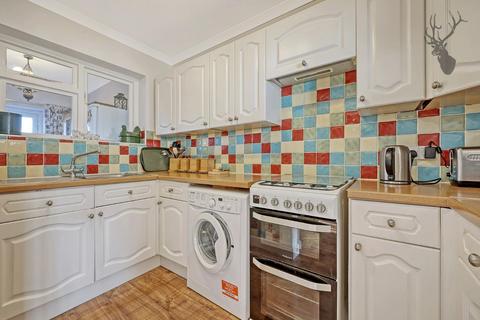 39 Hawkdene, London, E4 7PF