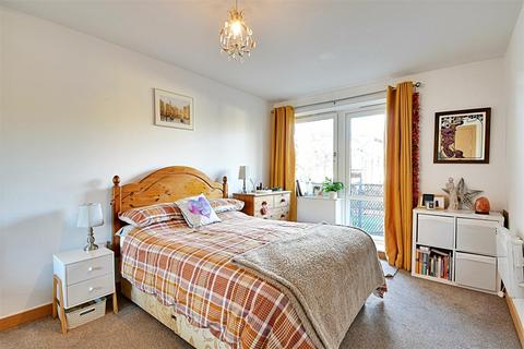 1 bedroom flat for sale, Elder Court, Hertford SG13