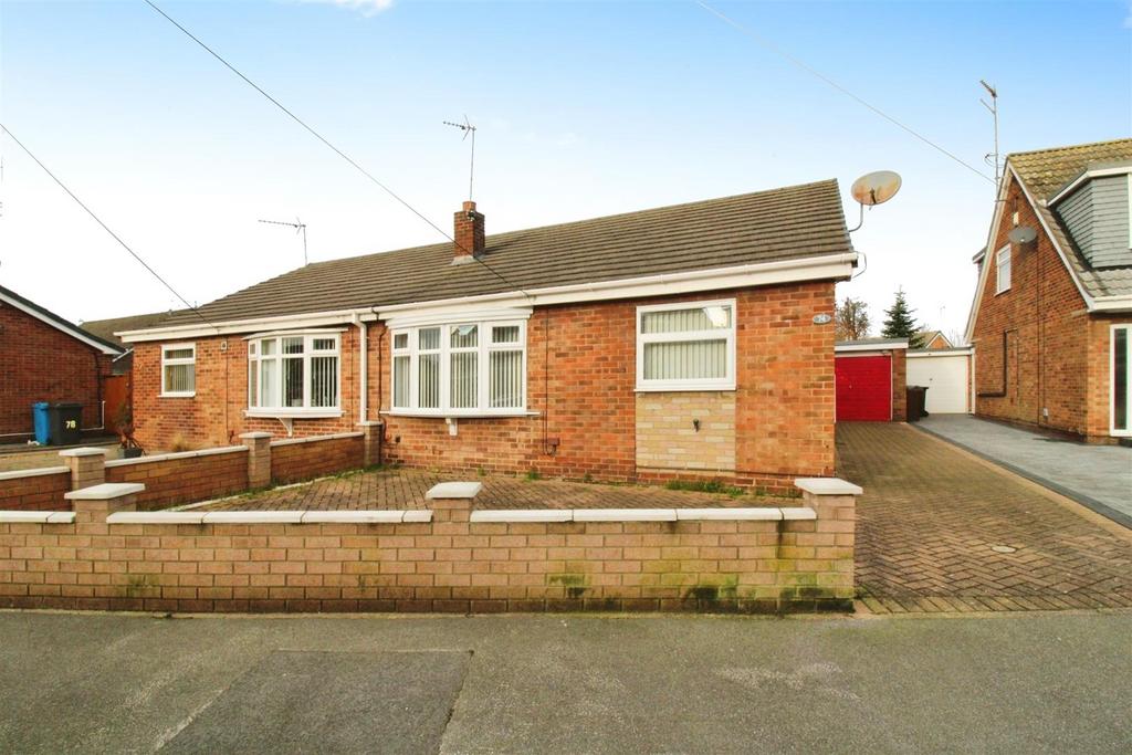 Astral Way, SuttonOnHull, Hull 2 bed semidetached bungalow for sale