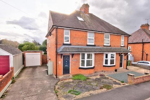 19 Badsey Lane, Evesham, WR11 3EX