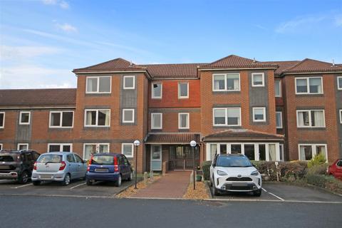 1 bedroom retirement property for sale, Arden Court, Northallerton DL6