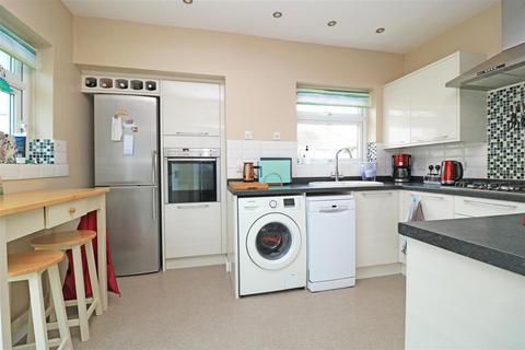 1 Bennett Way, Hatfield Peverel, Chelmsford, CM3 2ER