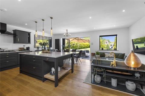 64 Lower Road, Fetcham, Leatherhead, KT22 9HF
