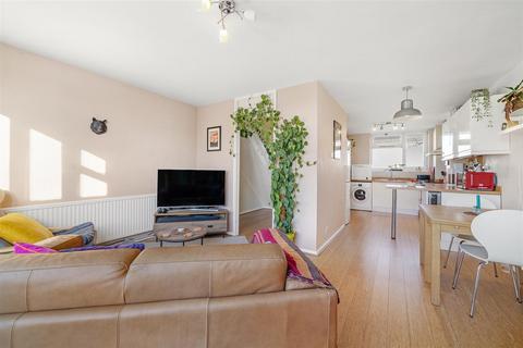 59 Queen Adelaide Road, London, SE20 7DX