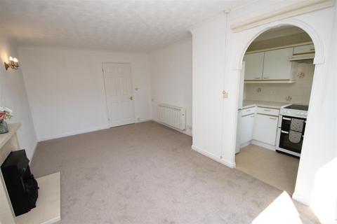 1 bedroom retirement property for sale, Arden Court, Northallerton DL6