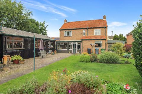 3 bedroom detached house for sale, Long Street, Thirsk YO7