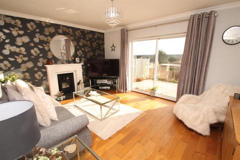 3 bedroom bungalow for sale, Heath Road, Maidstone