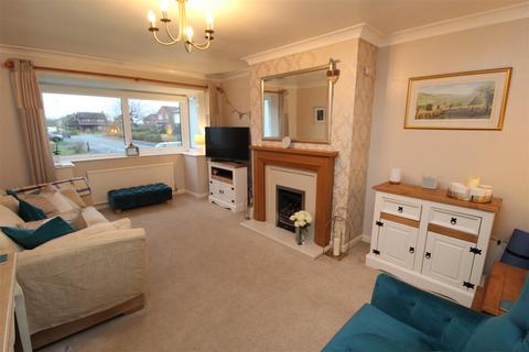 3 bedroom detached bungalow for sale, Thornfield Avenue, Thirsk YO7