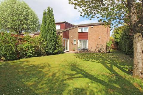 4 bedroom detached house for sale, Whitney Drive, Old Town Stevenage, SG1 4BE