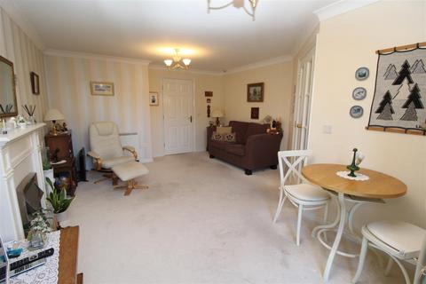 1 bedroom retirement property for sale, Long Street, Thirsk YO7