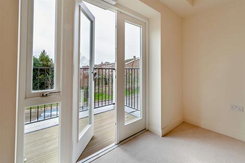 1 bedroom retirement property for sale, The grange, Ledian Gardens, Leeds