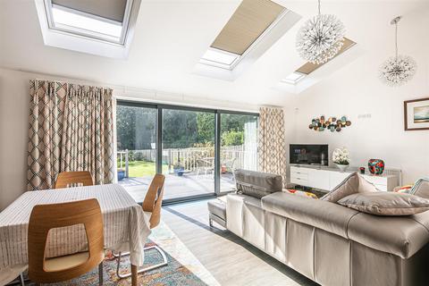 35 Cairns Road, Sheffield, S10 5NA