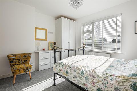 35 Cairns Road, Sheffield, S10 5NA