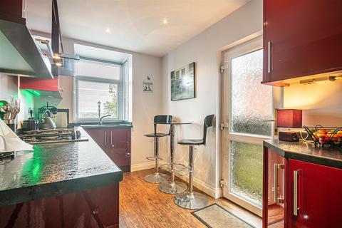194 Westwick Road, Sheffield, S8 7BZ