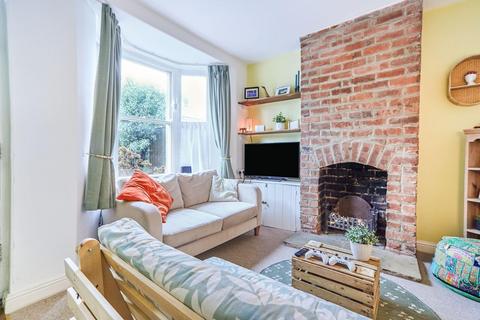 2 bedroom terraced house for sale, Regent Terrace, Harrogate, HG1 4BL