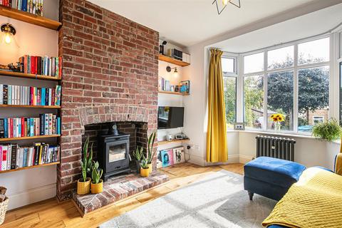 12 Cockshutt Road, Sheffield, S8 7DX